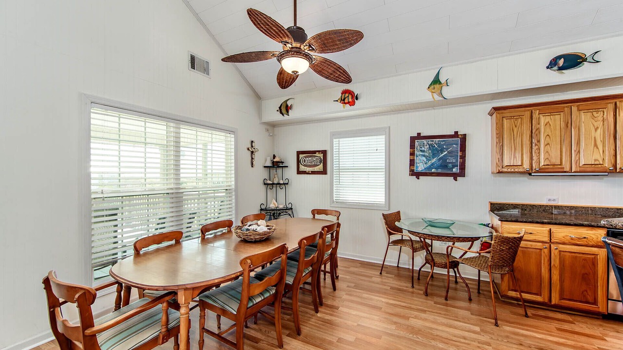 Photo of Others in Grand Isle