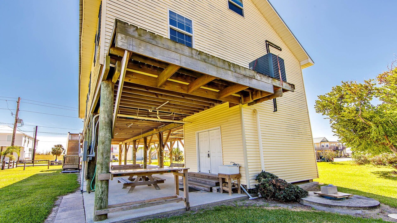 Photo of Others in Grand Isle