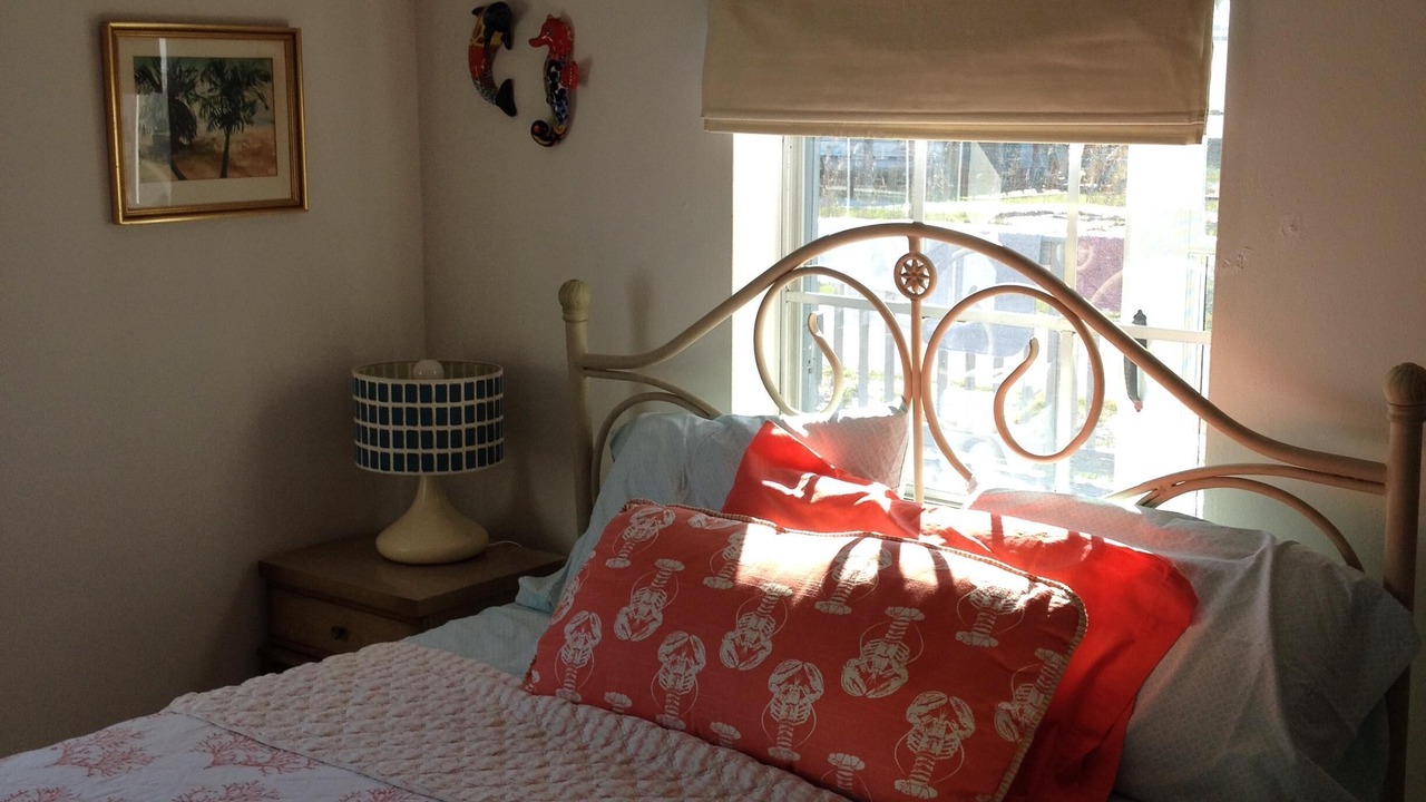 Photo of Bedroom in Dauphin Island