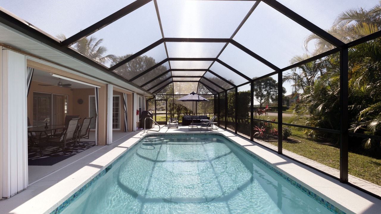 Photo of Outdoor in Crown Pointe