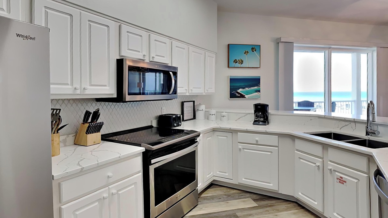 Photo of Others in Avalon Beach Estates