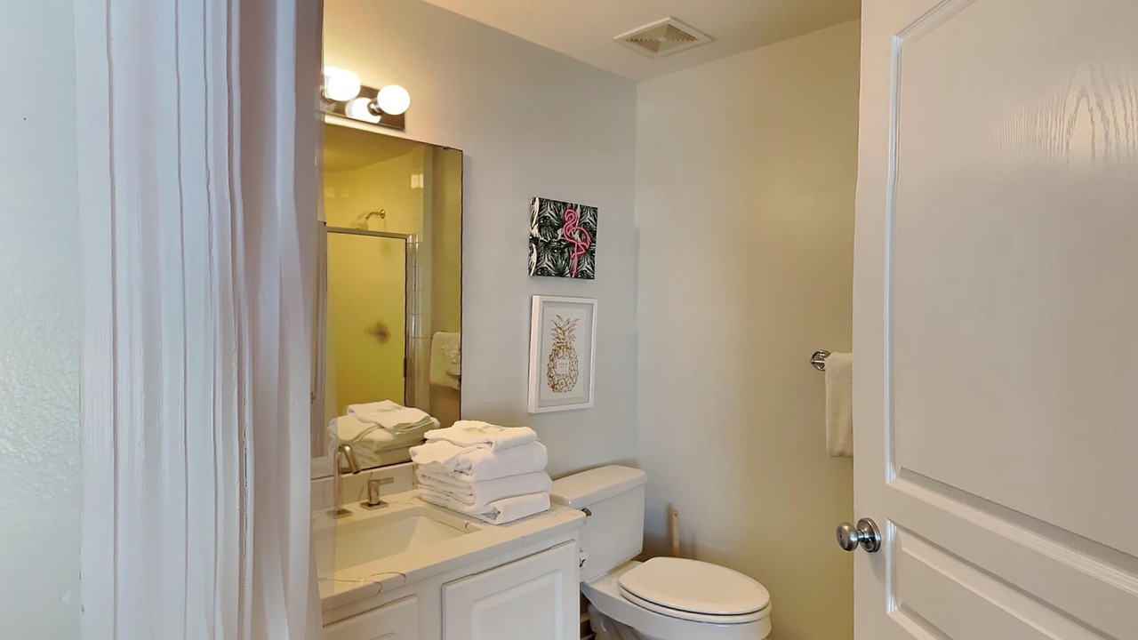 Photo of Bathroom in Avalon Beach Estates