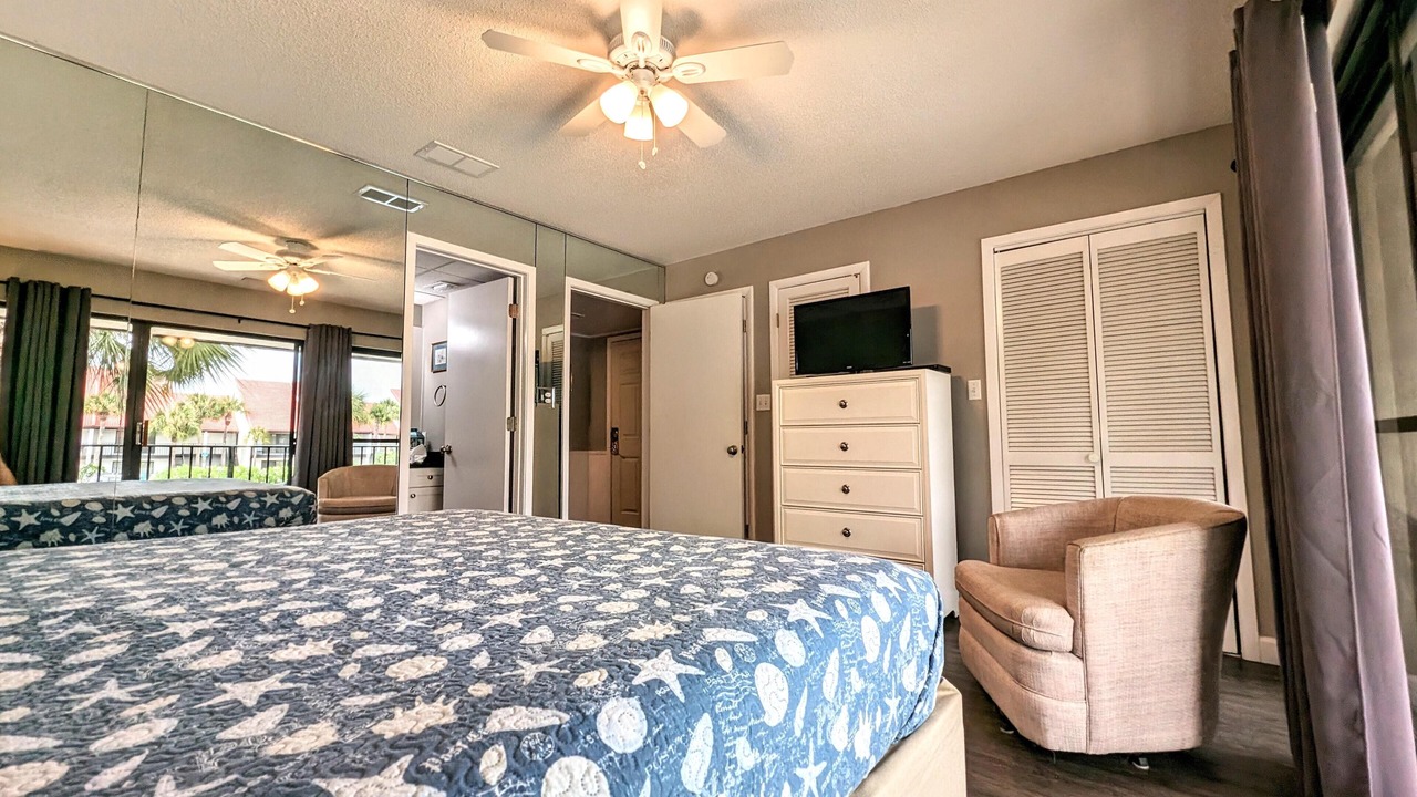 Photo of Bedroom in Panama City Beach