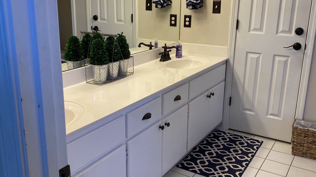 Photo of Bathroom in Village of Sugar Beach