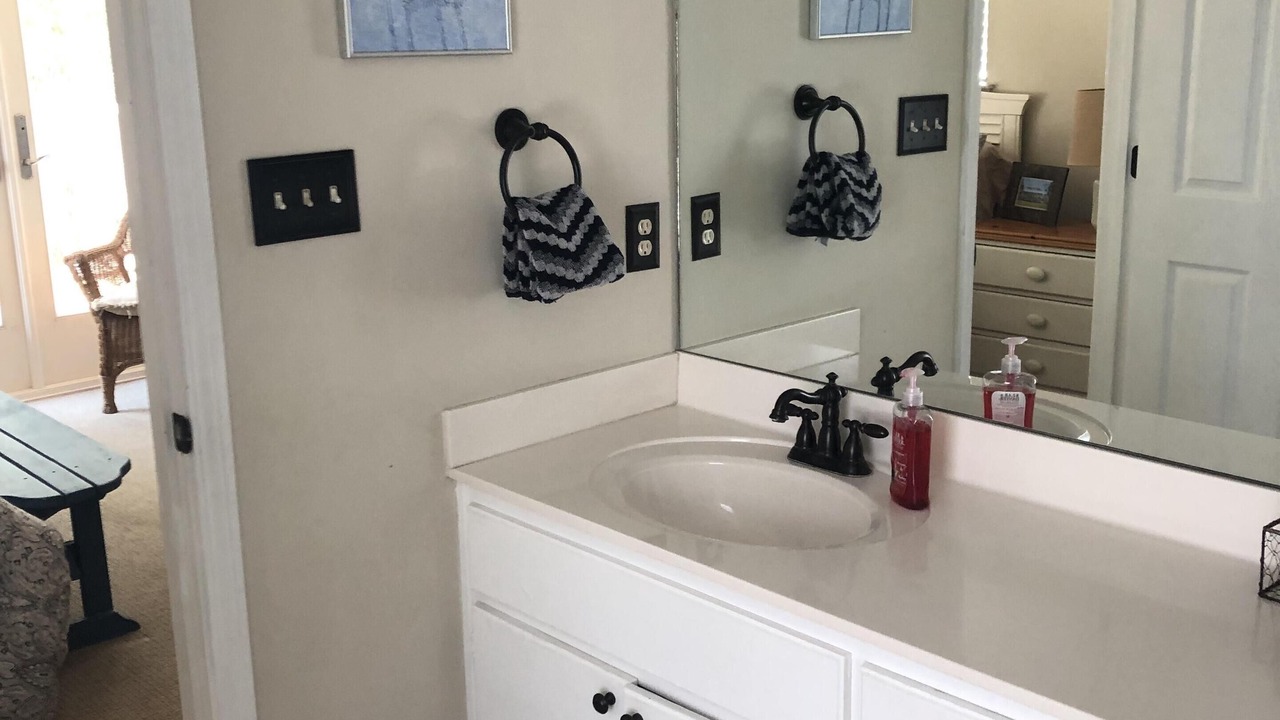 Photo of Bathroom in Village of Sugar Beach