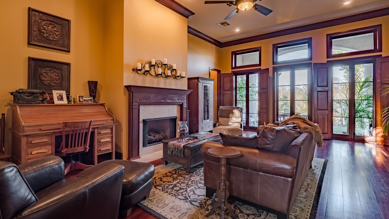 Photo of Livingroom in Slidell