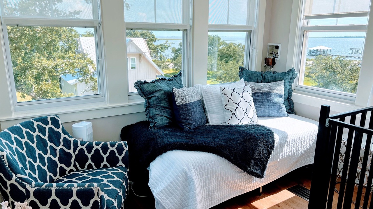 Photo of Bedroom in Ocean Springs