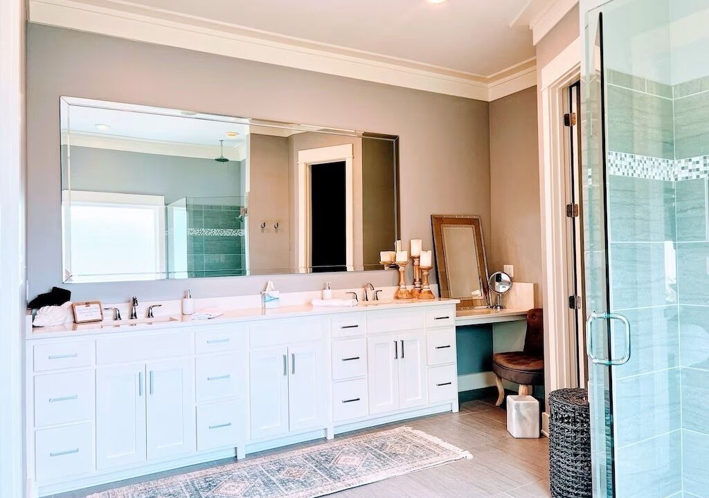 Photo of Bathroom in Ocean Springs