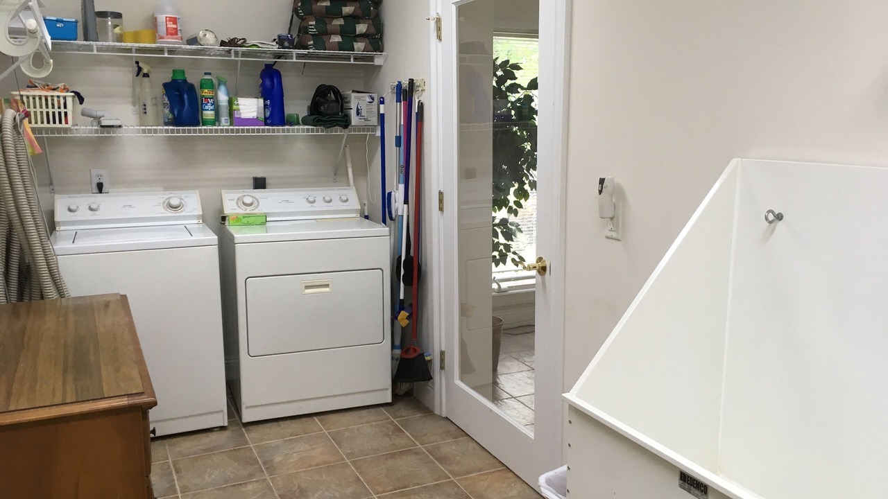 Photo of Bedroom in Foley