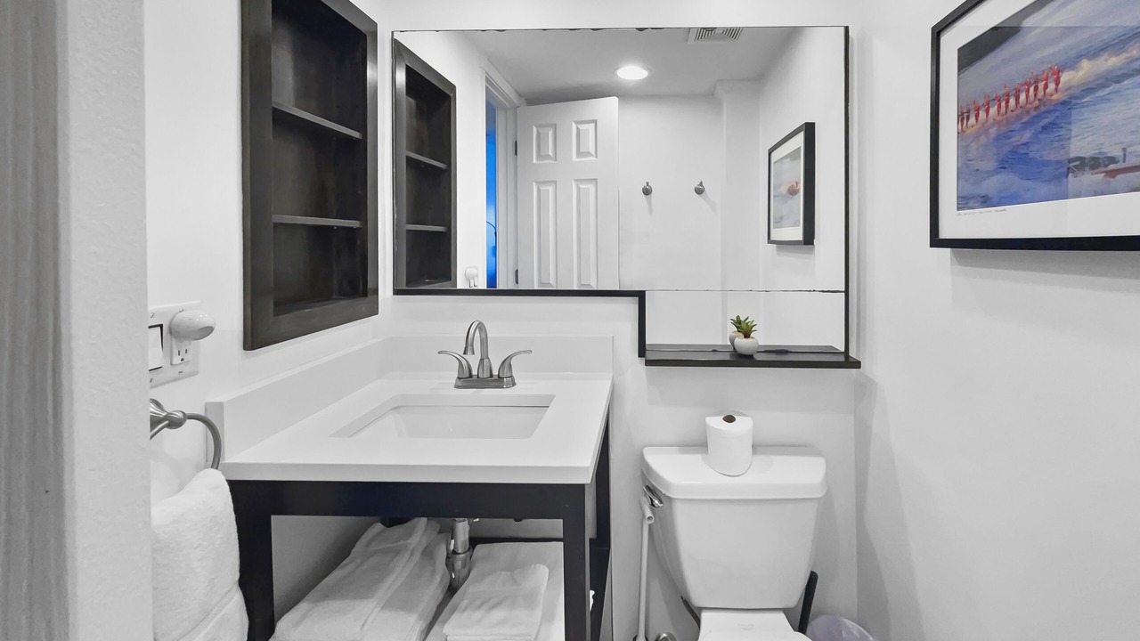 Photo of Bathroom in Sunnyside