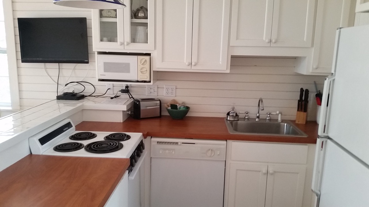 Photo of Kitchen in Dune Allen Beach