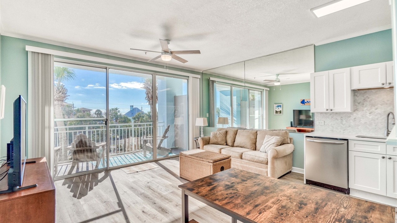 Photo of Patio Balcony in Gulf Place