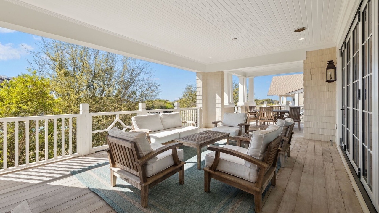 Photo of Patio Balcony in WaterSound Beach