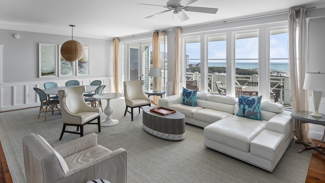 Photo of Livingroom in WaterSound Beach