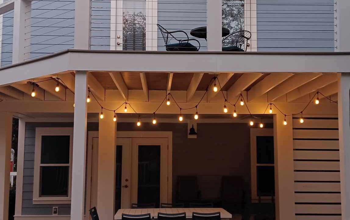 Photo of Outdoor in White's Gulfview