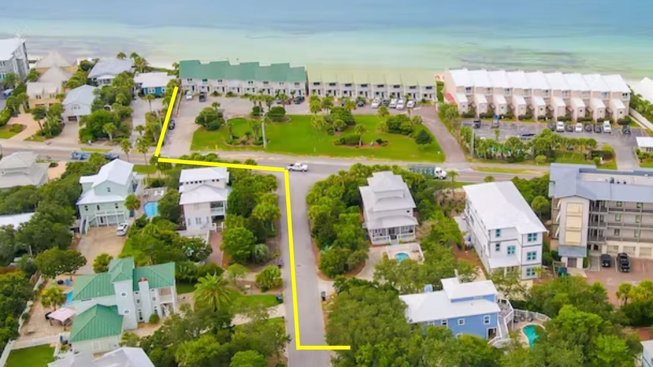 Photo of Outdoor in White's Gulfview