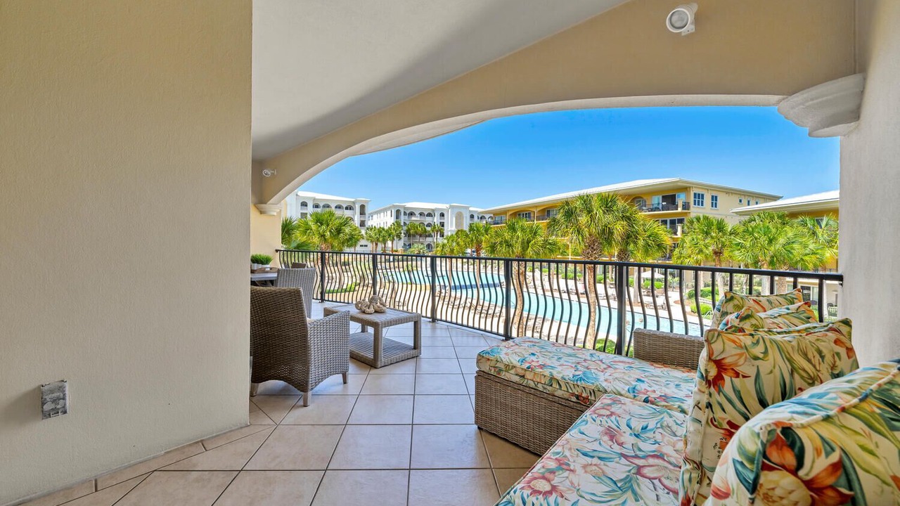 Photo of Patio Balcony in Santa Rosa Beach