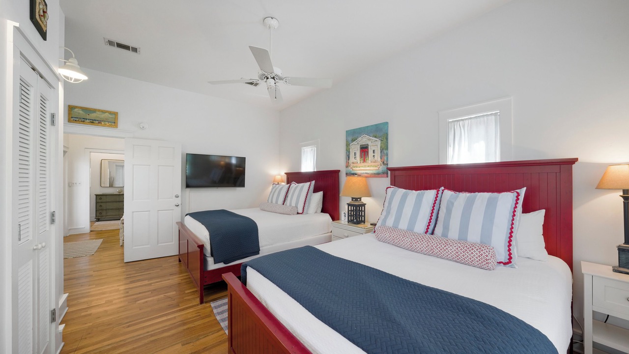 Photo of Bedroom in Seaside