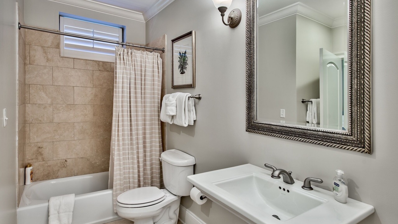 Photo of Bathroom in Santa Rosa Beach