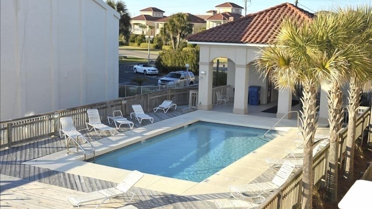 Photo of Outdoor in Fort Bay
