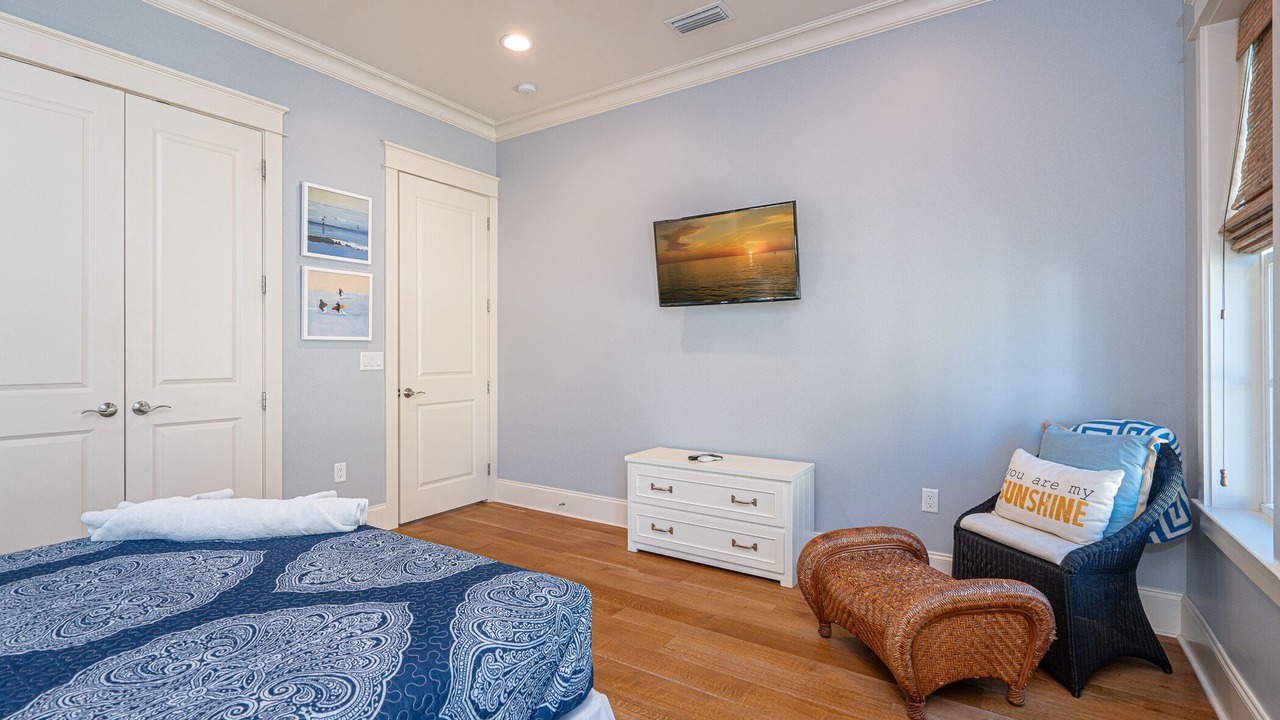 Photo of Bedroom in Lakeside at Blue Mountain Beach