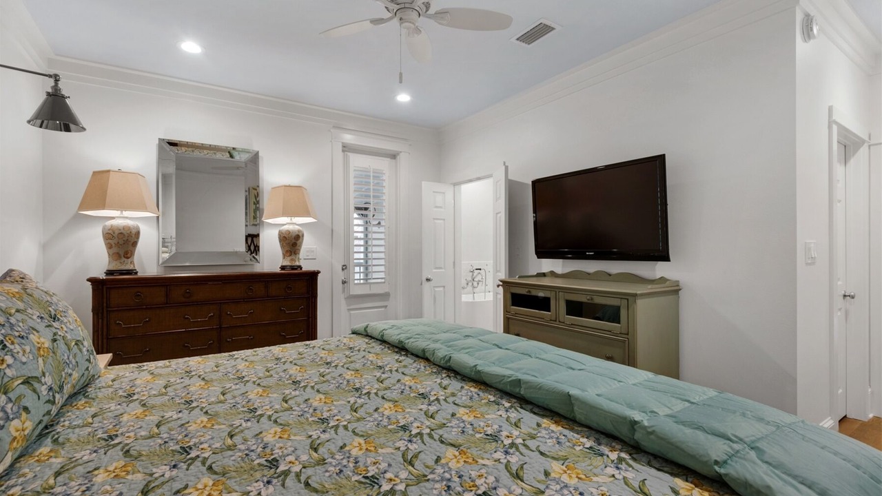 Photo of Bedroom in Seagrove Beach