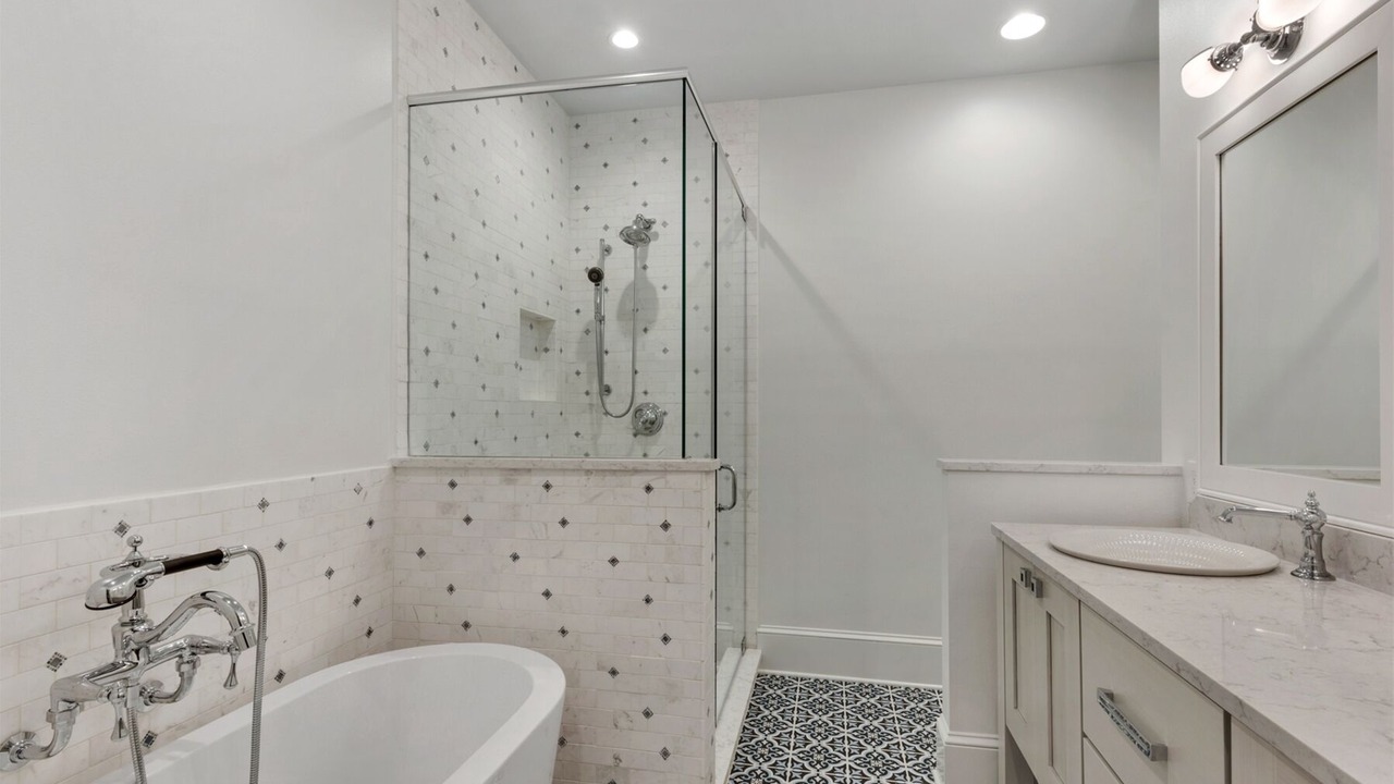Photo of Bathroom in Seagrove Beach