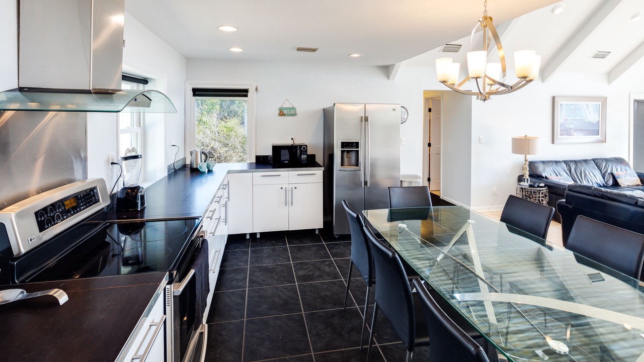 Photo of Kitchen in Sea Palm Village