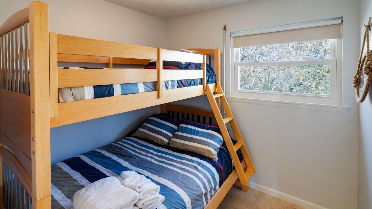 Photo of Bedroom in Sea Palm Village
