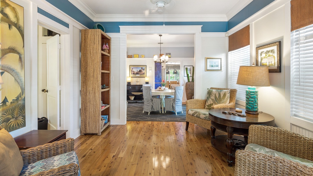 Photo of Livingroom in Old Town