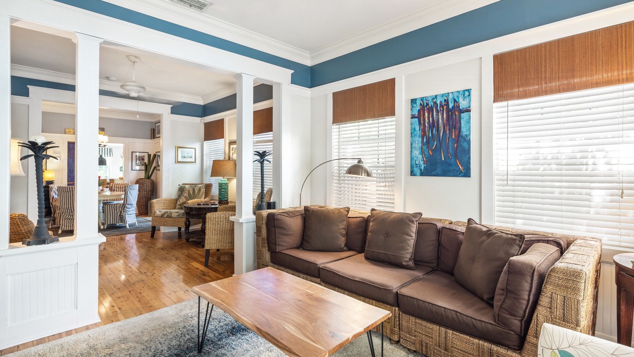 Photo of Livingroom in Old Town