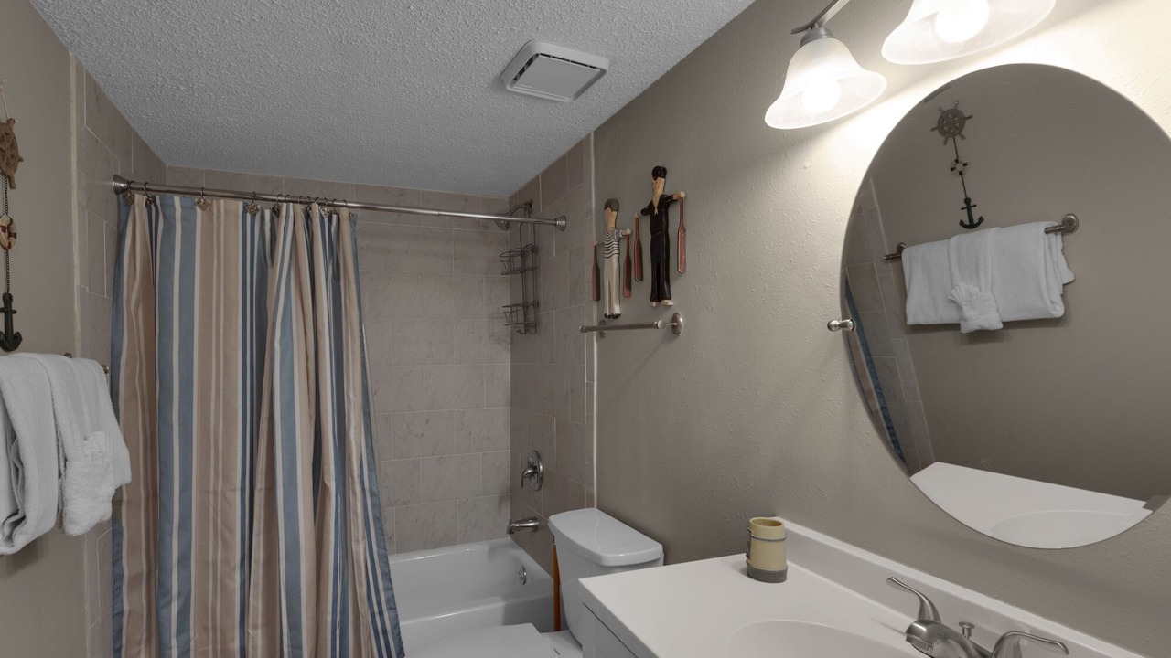 Photo of Bathroom in Miramar Beach
