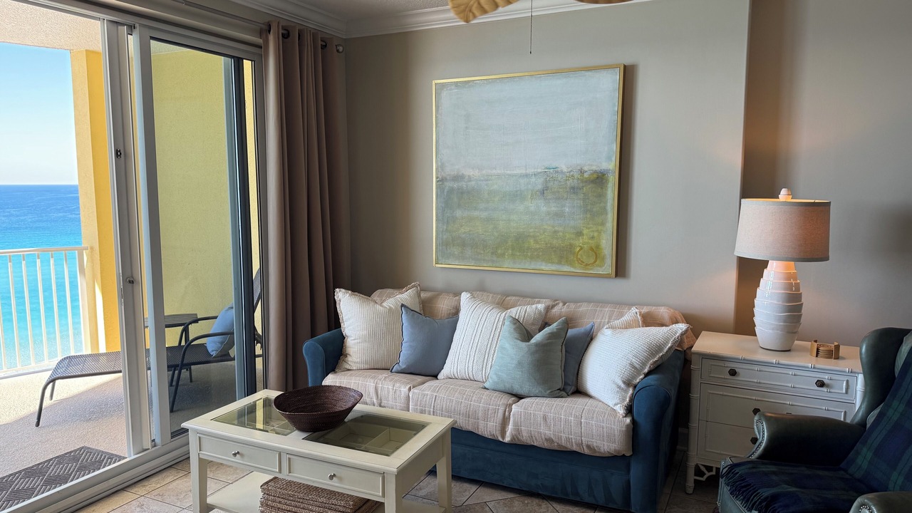 Photo of Livingroom in West Panama City Beach