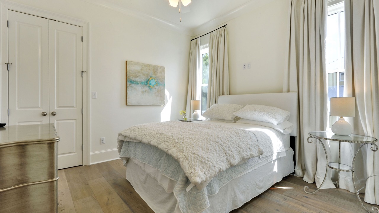 Photo of Bedroom in Waveland