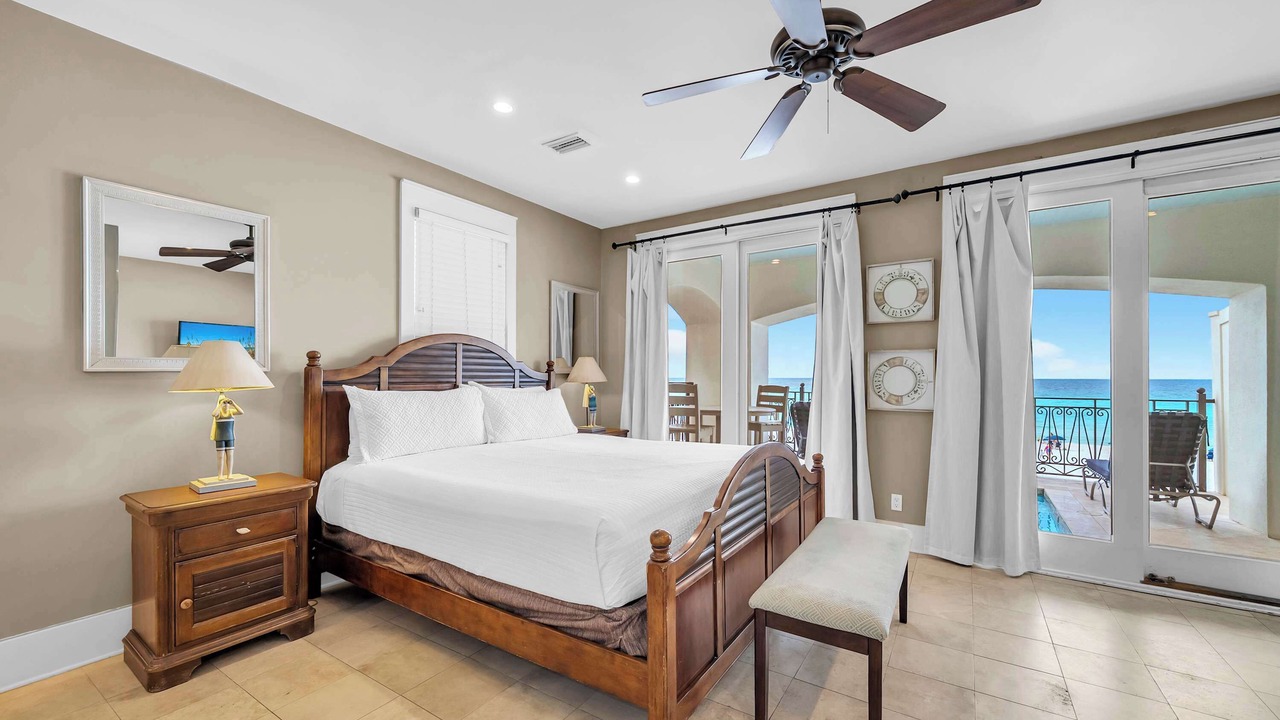 Photo of Bedroom in Delos