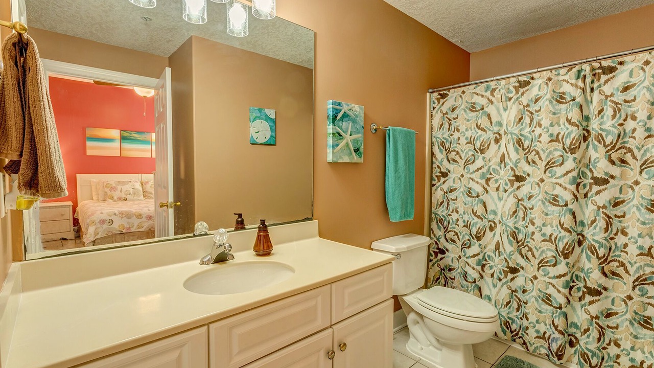 Photo of Bathroom in Long Beach
