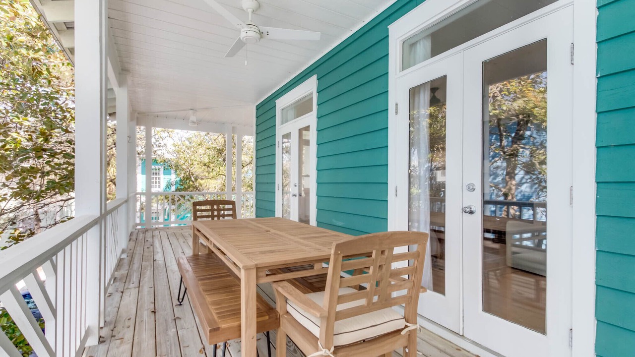 Photo of Patio Balcony in Seaside