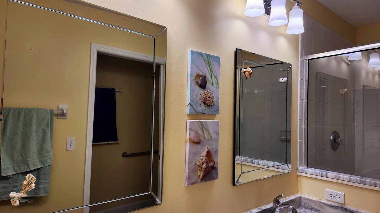 Photo of Bathroom in Burnt Store Marina