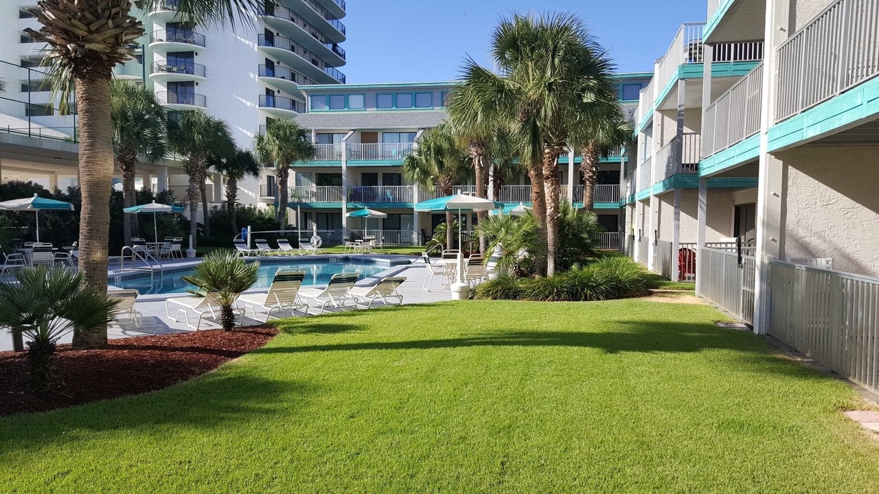 Photo of Outdoor in Biltmore Beach