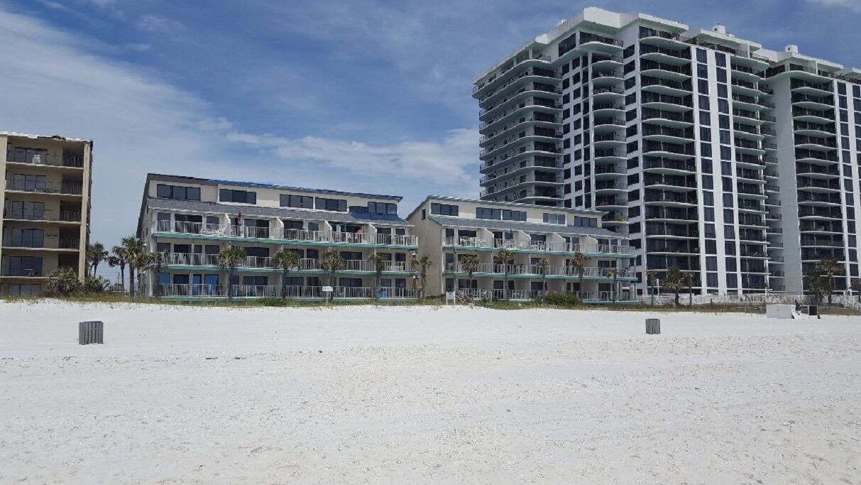 Photo of Others in Biltmore Beach