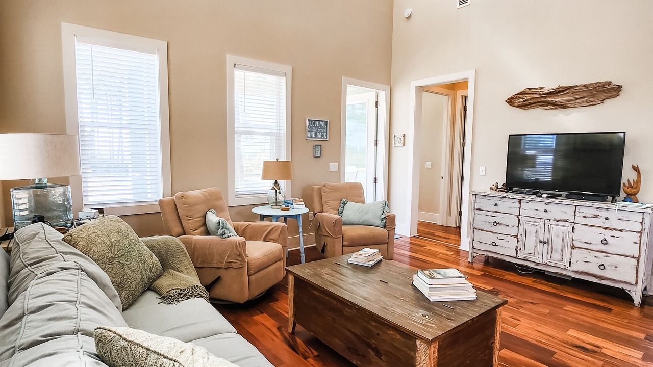 Photo of Livingroom in Carrabelle