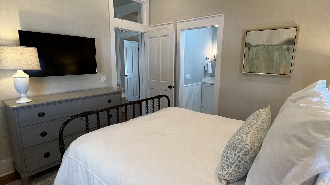 Photo of Bedroom in Sunnyside