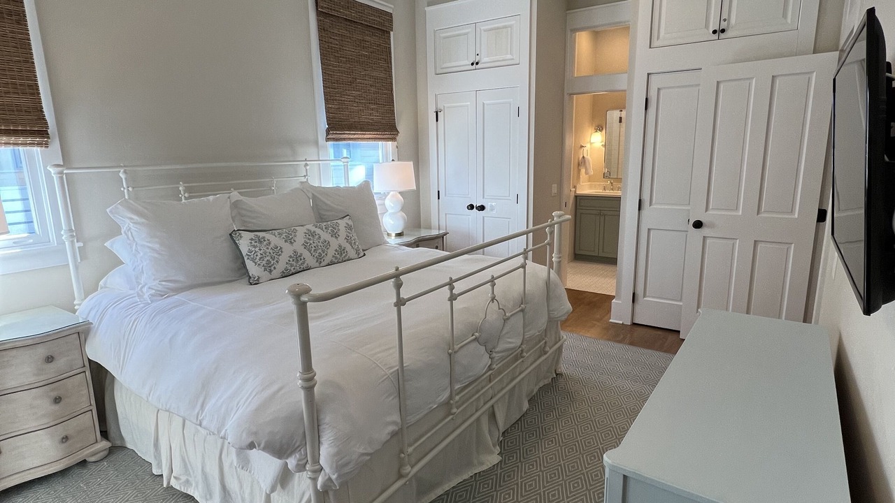 Photo of Bedroom in Sunnyside