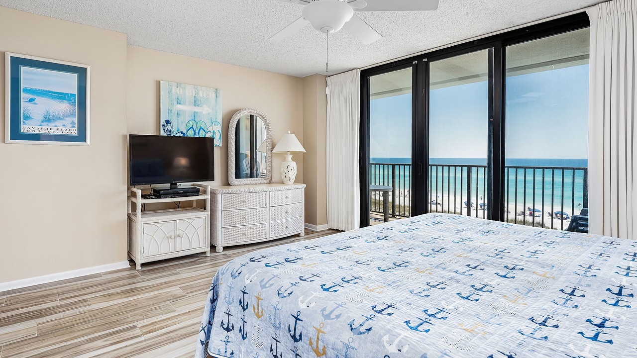 Photo of Bedroom in Navarre Beach