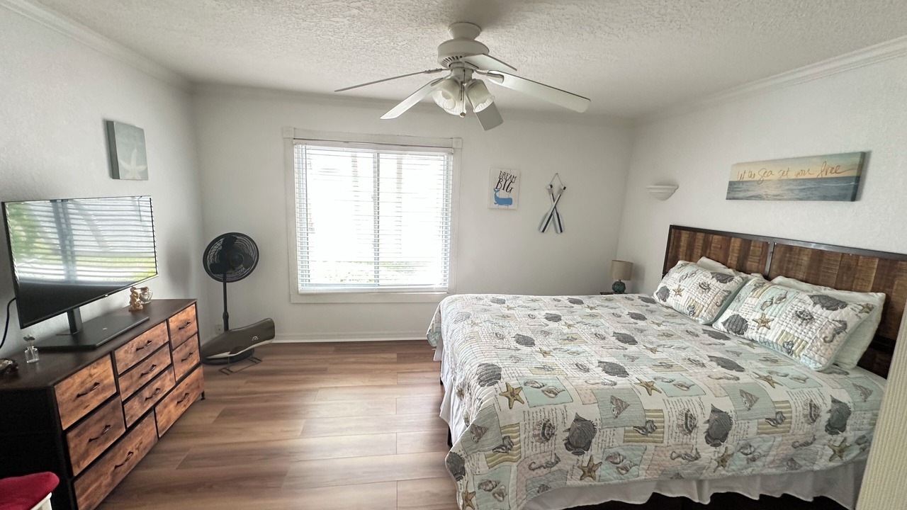 Photo of Bedroom in Bayview