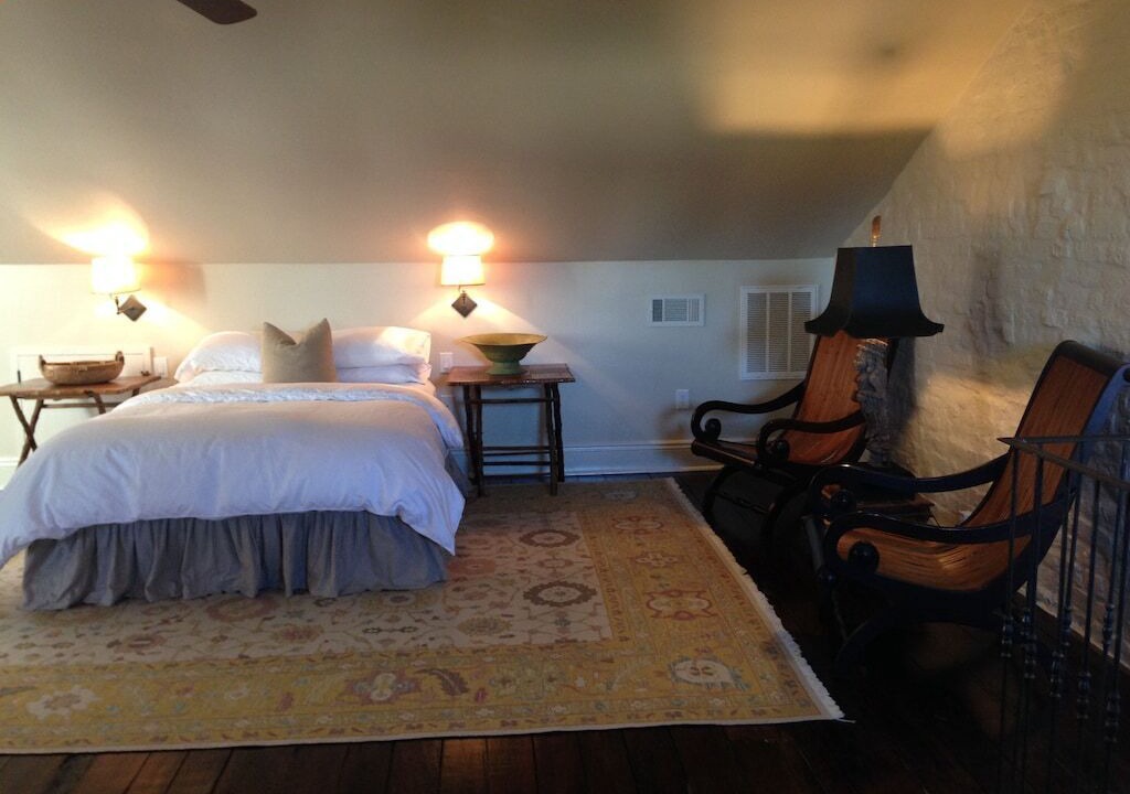 Photo of Bedroom in Lower Garden District
