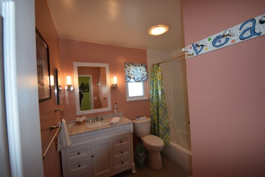 Photo of Bathroom in East End