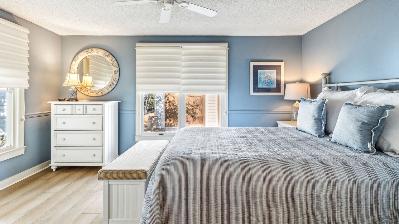 Photo of Bedroom in Seaside