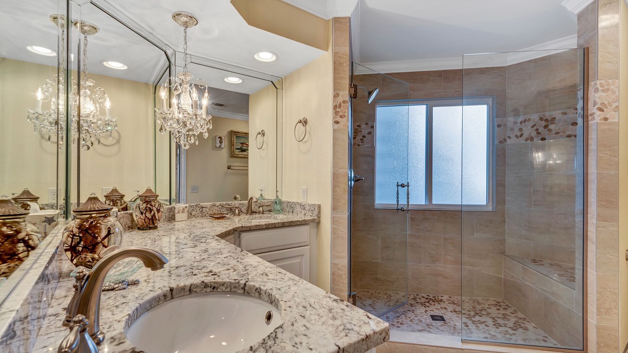 Photo of Bathroom in West Panama City Beach