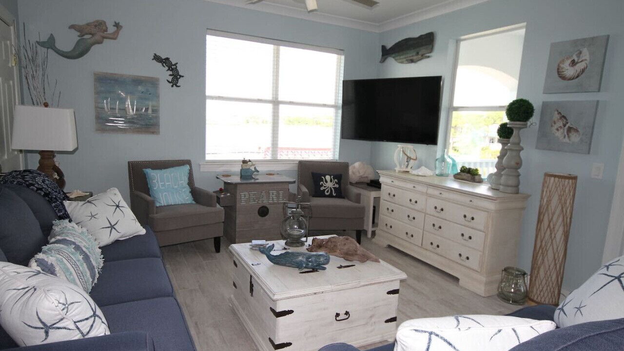 Photo of Livingroom in Dune Allen Beach